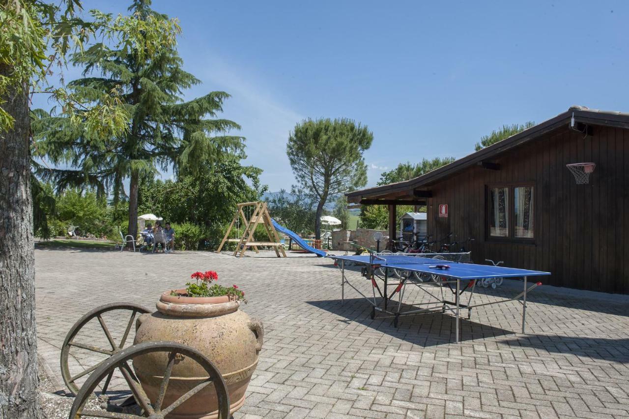 Agriturismo Lodolazzo Cortona Luaran gambar